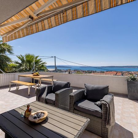 Sun Castle Holiday House Babic Kaštel Stari Екстериор снимка